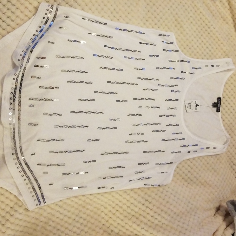 White shirt from express